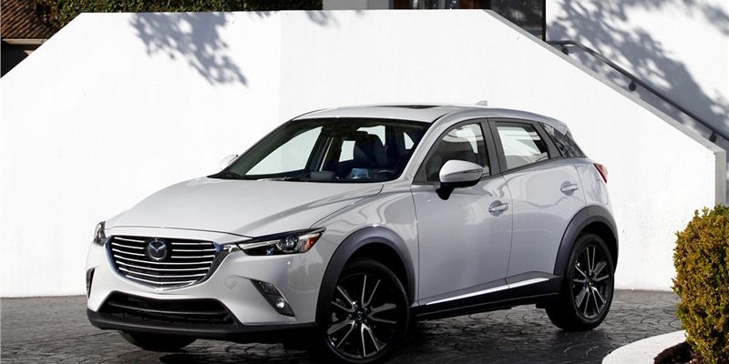 Первый тест-драйв и знакомство с Мазда CX-3